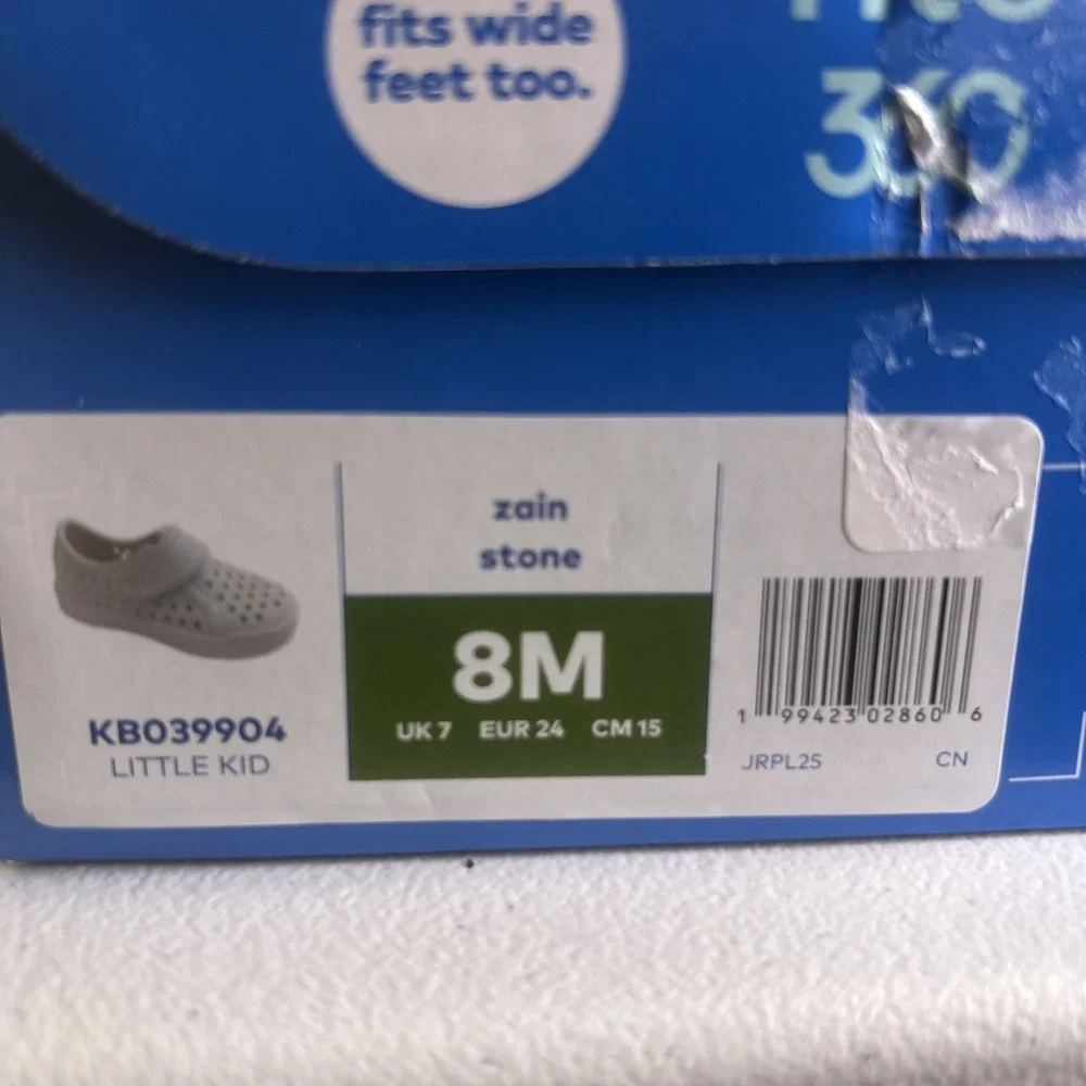 Stride Rite 360 Zain Toddler Water Shoes Sandal Size 8M Stone Off White NWB